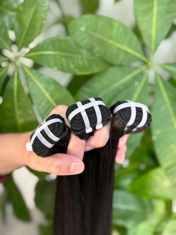 Vietnamese Virgin Hair Bundles – Bone Straight (3 Pieces Total) - 图片 3